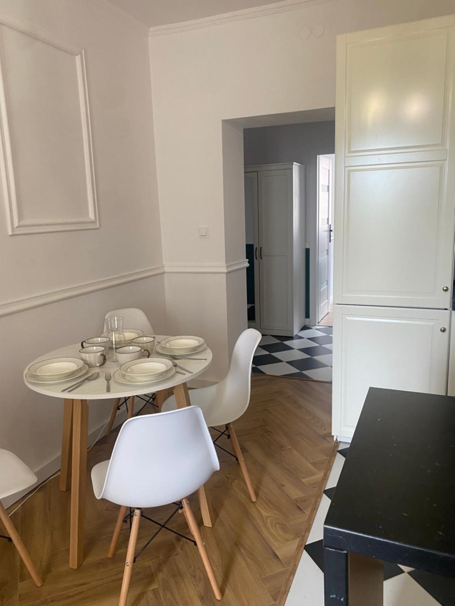 Tabago Studio 18 Opole Luaran gambar